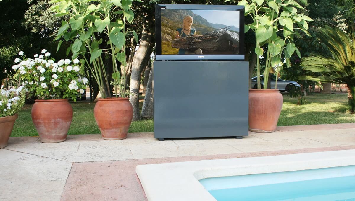 Mueble tv exterior. 2.350€