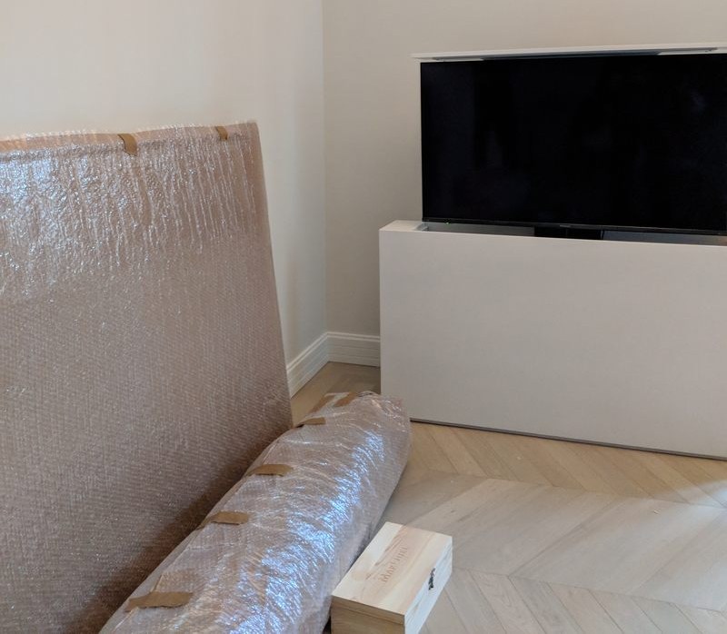 Instalados 2 nuevos muebles a medida para TV en Madrid